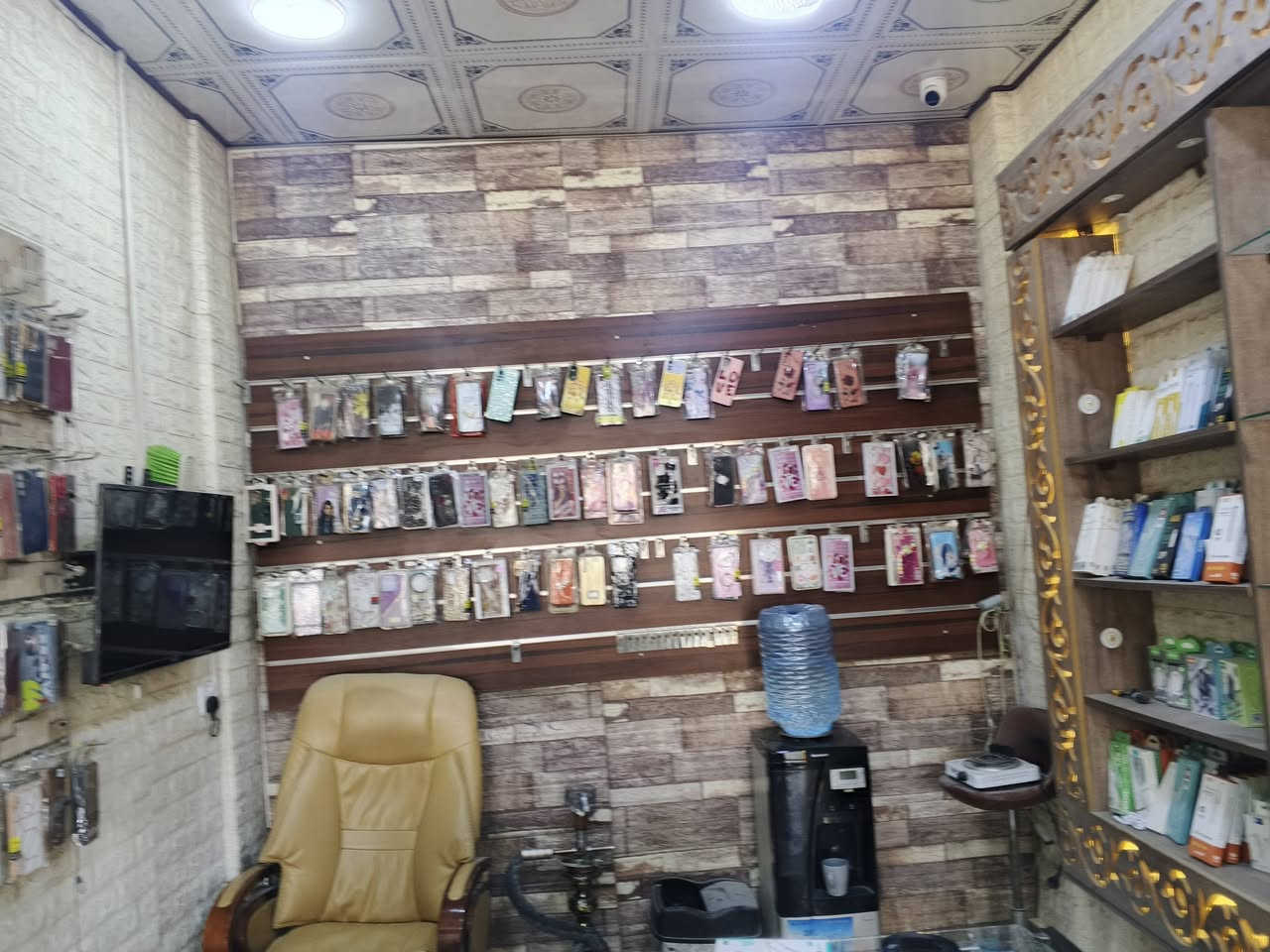 ميوزك مع رفوف للبيع.قاعده كفرات
***********
