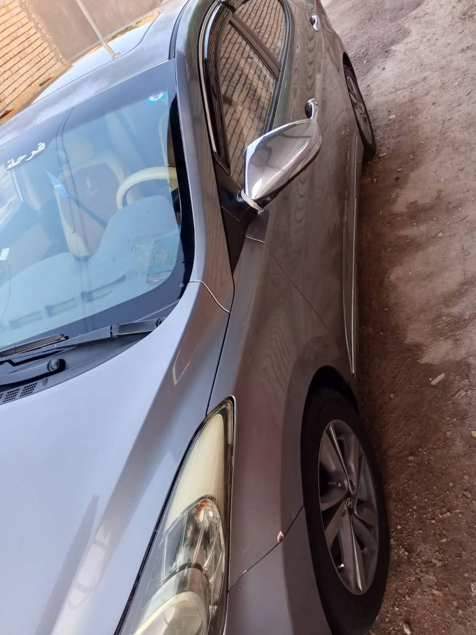 سلام عليكم النتره للبيع موديل ٢٠١٢ رقم بغداد إنكليزي مداور فول خمسه ويلكب  بصمه خليجيه كير مكينه مكفولات +ادامه للمكينه فيتبم  فلاتر تبريد ثلج السياره جاهزه مال جناي *********** السعر 95@
