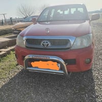 هايلكس • ٣٠٠٠٠ كم • رقم اربيل