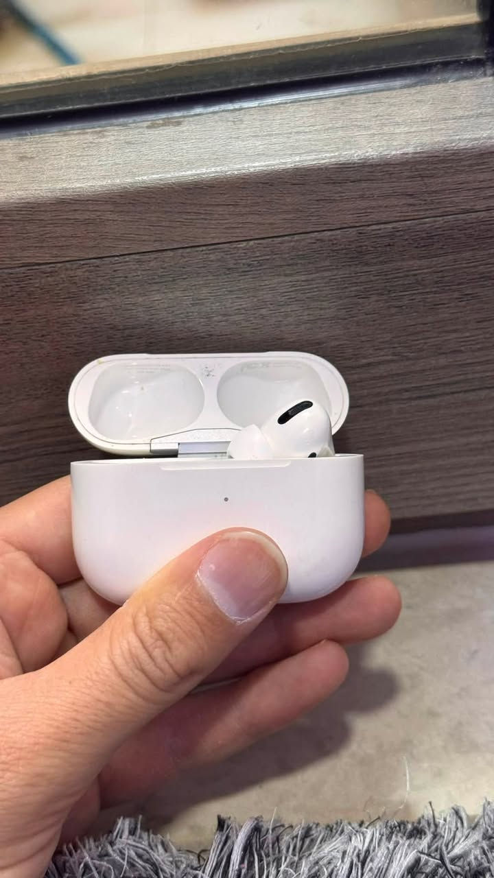ايربودز برو 1 بدون تك ايسر
شحنها فول


**إذا كنت صاحب هذا الإعلان وتريد حذفه لأي سبب، رجاءا أرسل رسالة إلى الدعم الفني**