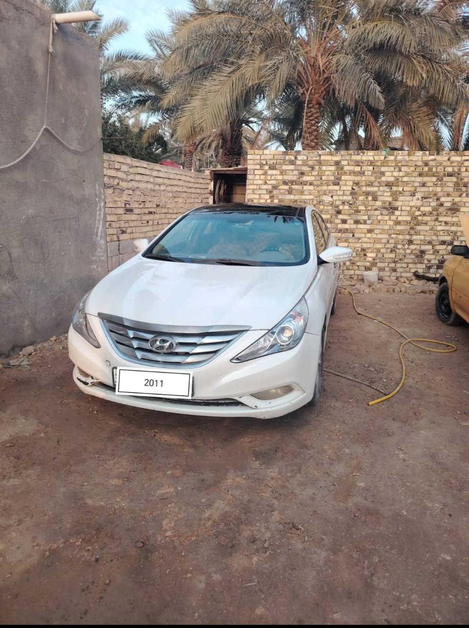 السلام عليكم للبيع فقط
سوناتا 2011 خليجي قطعه وحده جاملغ امامي فقط الباقي كفالة رقم اربيل بسمي مداور ثاني يوم صدر عربانه مكفول  شاشه وكامره تخم تاير مكينه بنوراما اشاير بالمري مري شفط السعر(125) بيها مجال استفسار ***********
