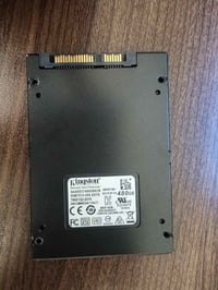 اس اس دي ٢٫٥ • رام DDR3 ٨جيجا • توصيل