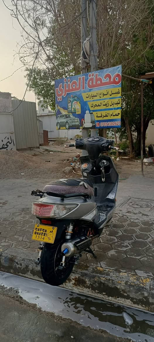 للبيع
صارلها شهرين من نازله من حاويه

كابريتر 
 بيها صدر RPM
ويااله هم ار بي ام 
كشن ابو ارنب
 سبايدر تيماكس
بكلايت لد 
هواي غراض بيها دراجه
مكينه بلاديه
 مالملعوب بيها 
دراجه ب اي وكت نكره 
مكان نجف جمعيه 
رقمي***********
سعر خاص
