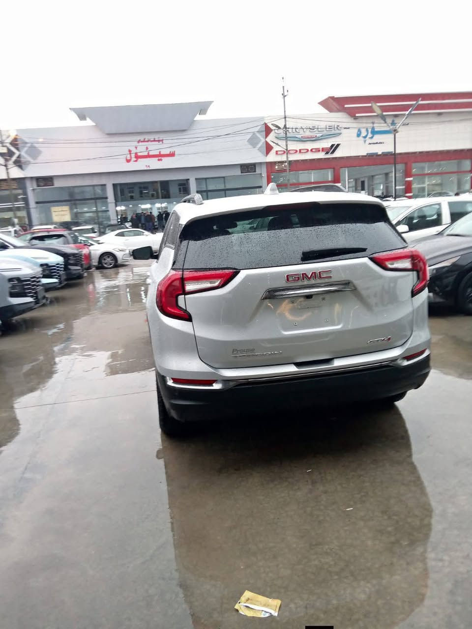 السلام عليكم 
GMC TERRAIN 2022
AT4
معروفة مواصفاته نفس الدينالي فول مواصفات 
رقم اربيل ( شبه مميز ) حادث باب خلف السائق فقط ( مبدل شركة ) ماشية ( 40 الف) كيلومتر السيارة مكفولة من كل شي السعر ← 215 ورقة فقط 
للاستفسار واتساب ↓
***********
