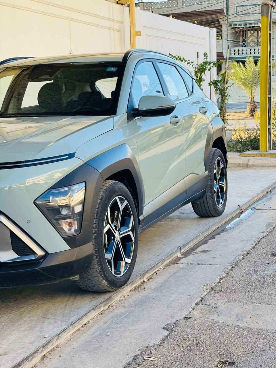 آلسَـِْ♡̨̐ـِْلامَ علـِْ♡̨̐ـِْيگمَ
كونا2023 
السعر 149$ بيه مجال بسيط 
ماكو هيج سعر مديل ٢٠٢٣ 
ماشية
  مرقمه بسمي تحويل ثاني يوم 
حادثه جملغ فقط بل عراق بيه باب  سونار منشور 
""مواصفات 
بصمة تشغيل /وبصمة ابواب/كاميرة دواره
تبريد قطعتين امامي وخلفي/شاحن لاسلكي 
ويل كب كروم/كشنات كهربائي/مصابيح LED أمامية./مصابيح LED خلفية.
أضواء LED ساطعة خلال النهار.
محرك 1600 تيربو /مداخل تايبسي
حساسات خلفية لصف السيارة
مقاعد جلد 
نظامي  Android Auto و Apple CarPlay.
نظام الملاحة GPS./اتصال Bluetooth.
تشغيل المحرك عن بعد. 
نظام تثبيت السرعة.
بعد بيها موصفات …..
العنوان بغداد بلديات 
السعر 149$ بيه مجال بسيط 
للأستفسار***********
