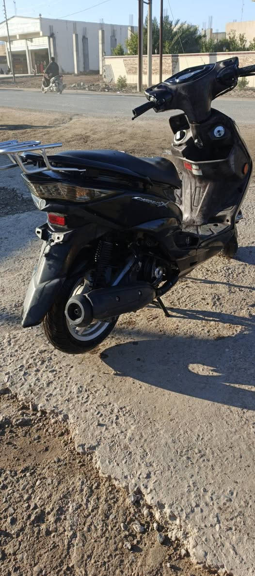 السلام عليكم دراجه سكنس ليد للبيع دراجه مكفوله مكان ديالى بعقوبه سعر850 بيها مجال هذا رقمي***********
