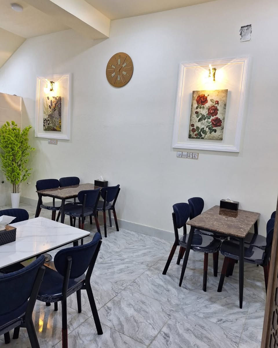 بفضل الله وبحمده تم تجهيز مطعم زاد الكوت 

اختيار مميز يضيف لمسة جمالية وأناقة للمكان واسعار تنافسية 🔥

بانتظاركم دائماً �
ــــــــــــــــــــــــــــــــــــــــــــــــ 

🔘البيع بالنقد و القسط وبدون مقدمة على ماستر الرافدين 💳

🔘تتوفر خدمة توصيل لجميع المحافظات🚚

🔘للحجز والاستفسار  📞 ***********

🔘زورونا على موقعنا الكائن في 
كوت / الخاجية / شارع 40 / مجاور متنزه الارض السعيده
