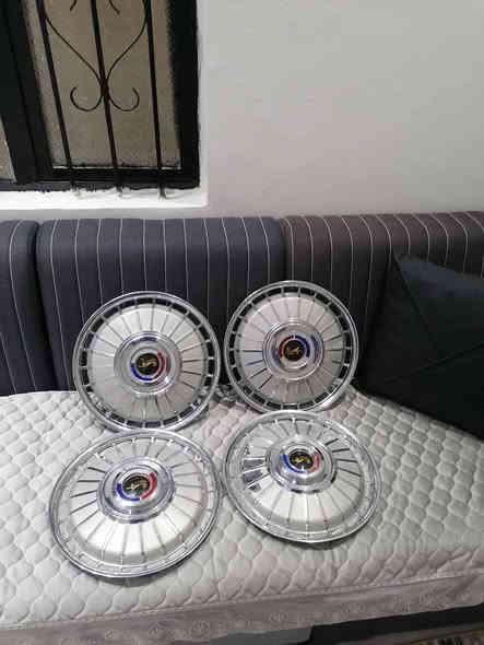 سلام عليكم
كبات ابو الأسد 

حجم 14 

*********** سيد محمود
