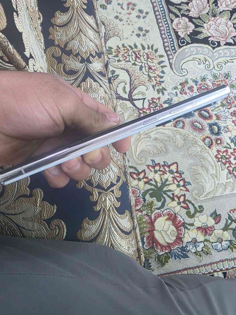 اس 22 التراء للبيع ذاكره 128 مبدل ضهر اصلي عنواني بغداد كاضميه جكوك
***********
