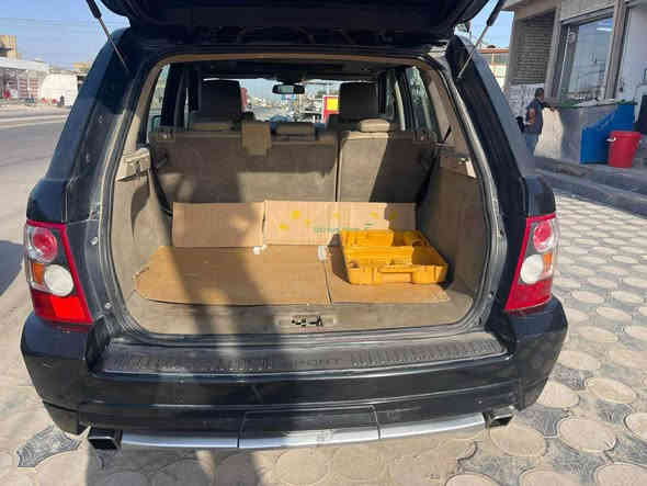 يا الله 

للبيع او مرواس رانج روفر2009

كير او محرك 8 سلندر نظيف ممفتوح برغي بي

1_ محور دبل و لوي 

2_ فول مواصفات

3_كشنات جلد

4_كشنات كهربائيه 

5_حساسات امامي خلفي

6_لايت زينون عدسه بلادي لايت زنون عالي

7_داخل بيجي

8_سلايد روف 

9_شاشه 

10_كشنات تدفه تبريد

11_مكفوله من الحادث صبغ بنيد فقط 

12_ويل كب تخم بي فطر ومصلح

13_تخم تاير نظيف

14_داينمو جديد

15_باتري جديد

16_منضومه بانزين مامفتوح بيها برغي 

17_بلكات الشركه بيها 

18_نوزلات.  الله شاهد مامفتوح بيها برغي كله بلادي

19_ماتفتح بنيد غير بس تبديل دهن واضافة مي

20_رقم مميز بغداد 

21_ السيارة اتريد تحويل او وكاله حاضر والسعر 135 ورقه وبيها مجال 

 للاتصل ***********//***********

مكان السيآرة بغداد 

هذن ارقامي بيهن وتس اب غير متواجد على الفيس اتصال او مراسله
