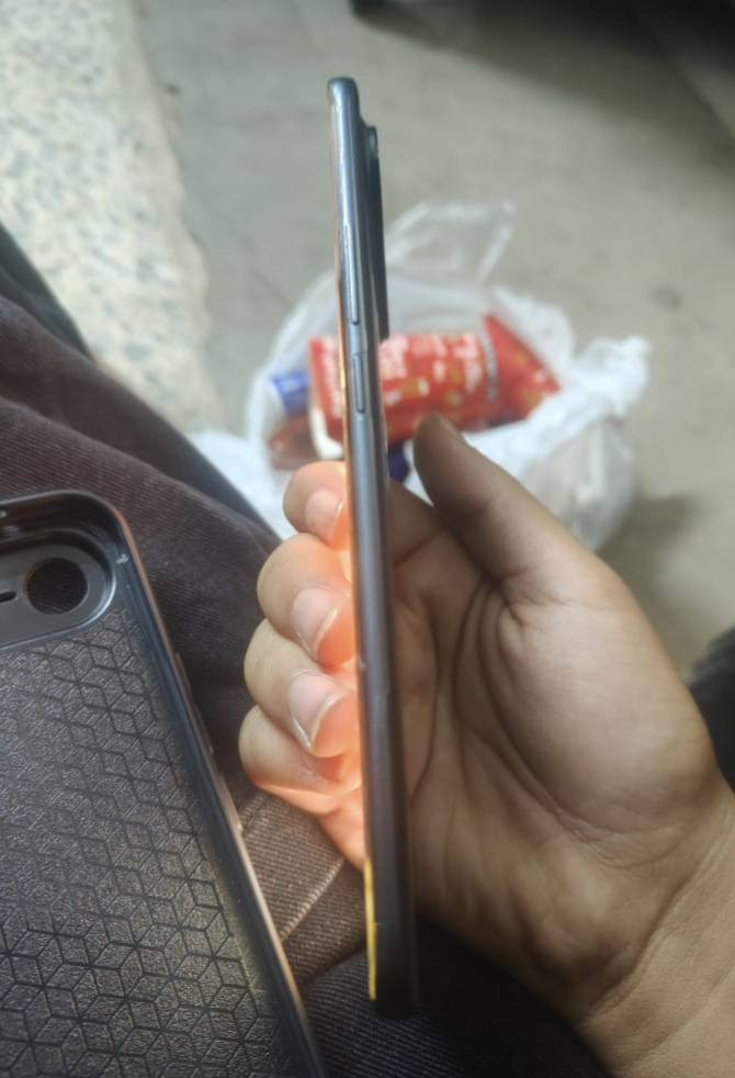 تكنو بوفا سليم 5g
تلفون شخط مابيه
نضيف شاحنه مالته ضاعت
اطيك شاحنه 60w
عنوان شعب
***********
ب275قفل
