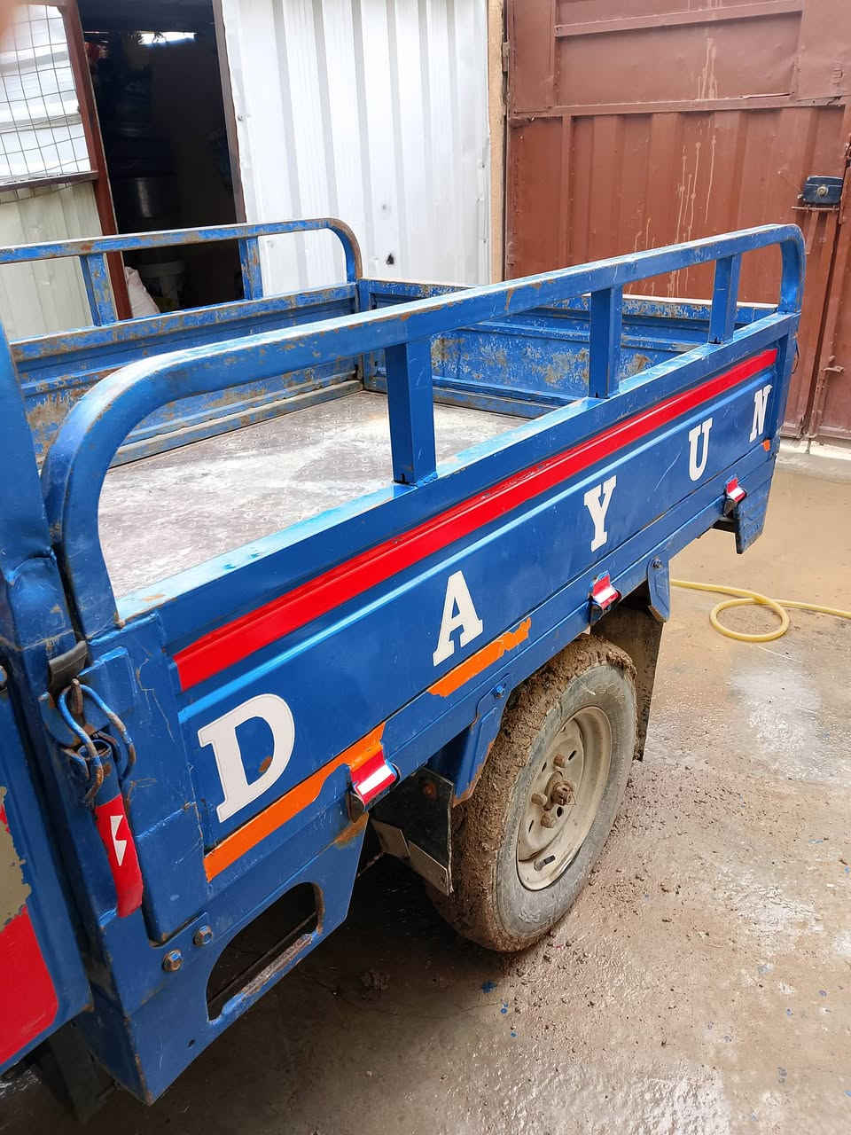 سلام عليكم ستوته لبيع موديل 15 أوراق مكان كوت شارع النفط ***********
