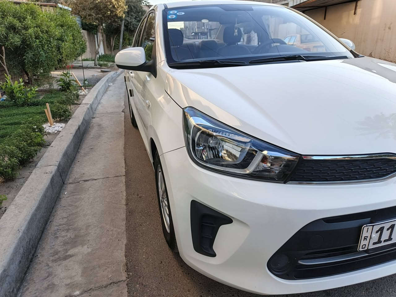 للبيع  كيه بيكاس موديل 23 
ماشيه 17 كفاله شركه 
السياره خير من الله 
فول موصفات عده البصمه 
المكان الاعظميه 
السعر 120 باسمي تحويل ثاني يوم 
***********
