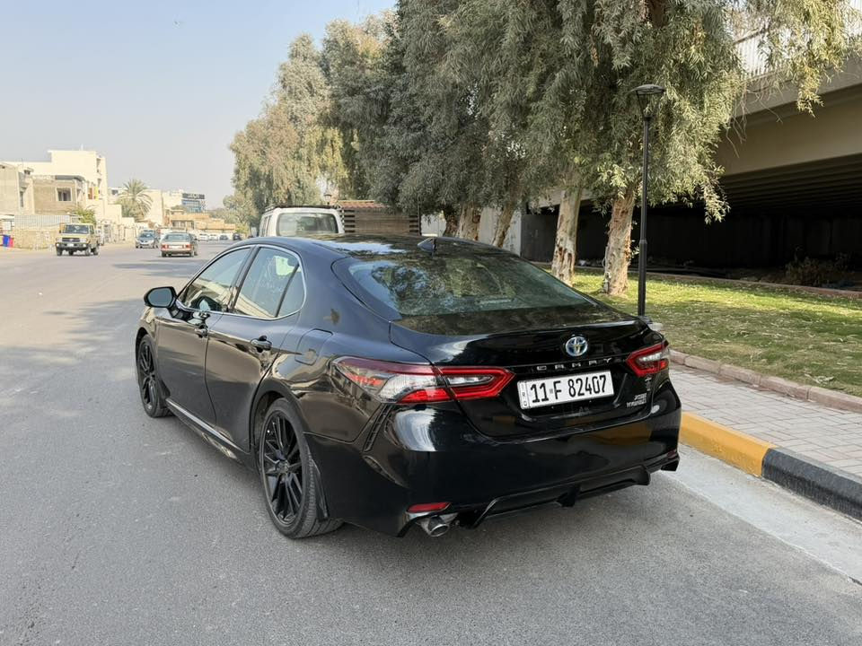 تويوتا كامري 2024 هايبرد XSE 🚘
بدون ايرباك
حادثها جاملغ خلفي وصندوق فقط
السعر 220 
🔹 كامري 2024 هايبرد XSE هي خيارك المثالي 🔹

✨ سيارة شبه جديدة بحالة ممتازة
✨ أداء رياضي مع استهلاك وقود اقتصادي
✨ تصميم XSE الجريء والفاخر
✨ قيادة ناعمة ومريحة داخل المدينة وعلى الخط

المميزات:
✔️ هايبرد – توفير عالي بالبنزين
✔️ فئة XSE الرياضية
✔️ أنظمة أمان متقدمة
✔️ شاشة حديثة + تقنيات ذكية
✔️ داخلية نظيفة جدًا
✔️ جاهزة للاستخدام بدون أي مصاريف

💎 سيارة راقية لمن يعرف قيمتها
💰 السعر: 220 بيها مجال بسيط 
📍 الموقع: بغداد حي الجامعه 
📞 التواصل: 
***********او ***********
