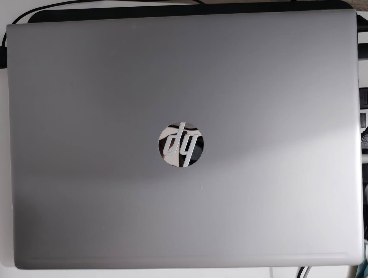لابتوب HP PROBOOK445
مواصفات
Ryzen 3 3200U
Radeon Vega 3
8GB RAM
 128 GB SSD + 500GB HHD
كل المنافذ شغالات
بسعر 200 الف
***********
