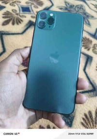 يالله  آيفون ١١ برو ماكس  كامل ملحقات باكيت وكيبل  بطاريه 78 ذاكره 256...