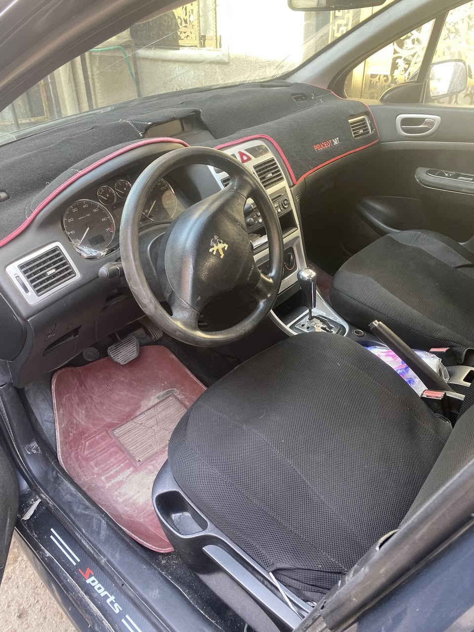 للبيع ٢٠٠٦ رقم بغداد سعر ٤٧ وبي مجال مكاني بغداد الحريه ***********
