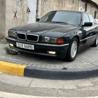 بي ام دبليو E38 • ٩٦ • رقم بغداد