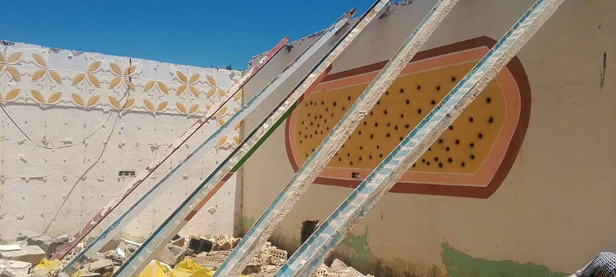 متاح شيلمانات بلجيكيات جدد المتر ب11 ..........................رقم الهاتف
***********
