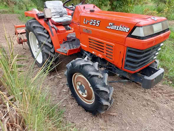 السلام عليكم للبيع مكينه كابؤتا جديده استيراداليابان دبل أكسل باؤر ستيرن دخول جديد العراق مع رفاسه مكان بغداد الاتصال على الرقم ***********
