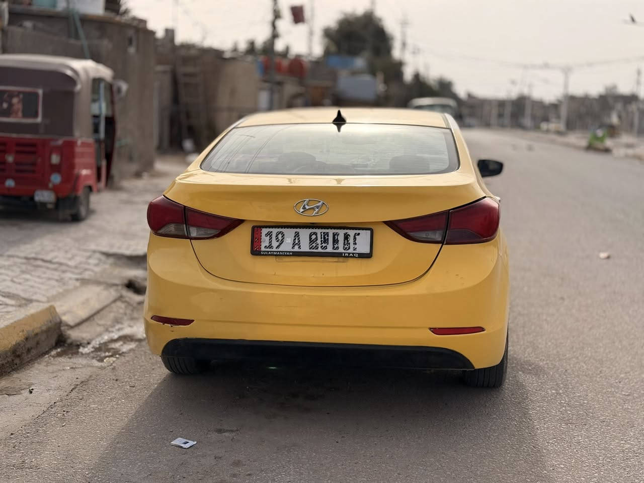 النترا مديل 15 امريكي حادثها بجم بامريكا وبلعراق جامع خلفي بدون حوض السياره ليبل واحد تدفئه تبريد كهربائيات كلها شغاله 
كبل للشارع حدادية جديده خلفي وصدر جديد تخم تاير كذلك 
السعر (105) مكانها كربلاء رقم انكليزي هزه جديده 
للاستفسار على الرقم (***********)
اذا اكو خصوصي النترا مراوس
