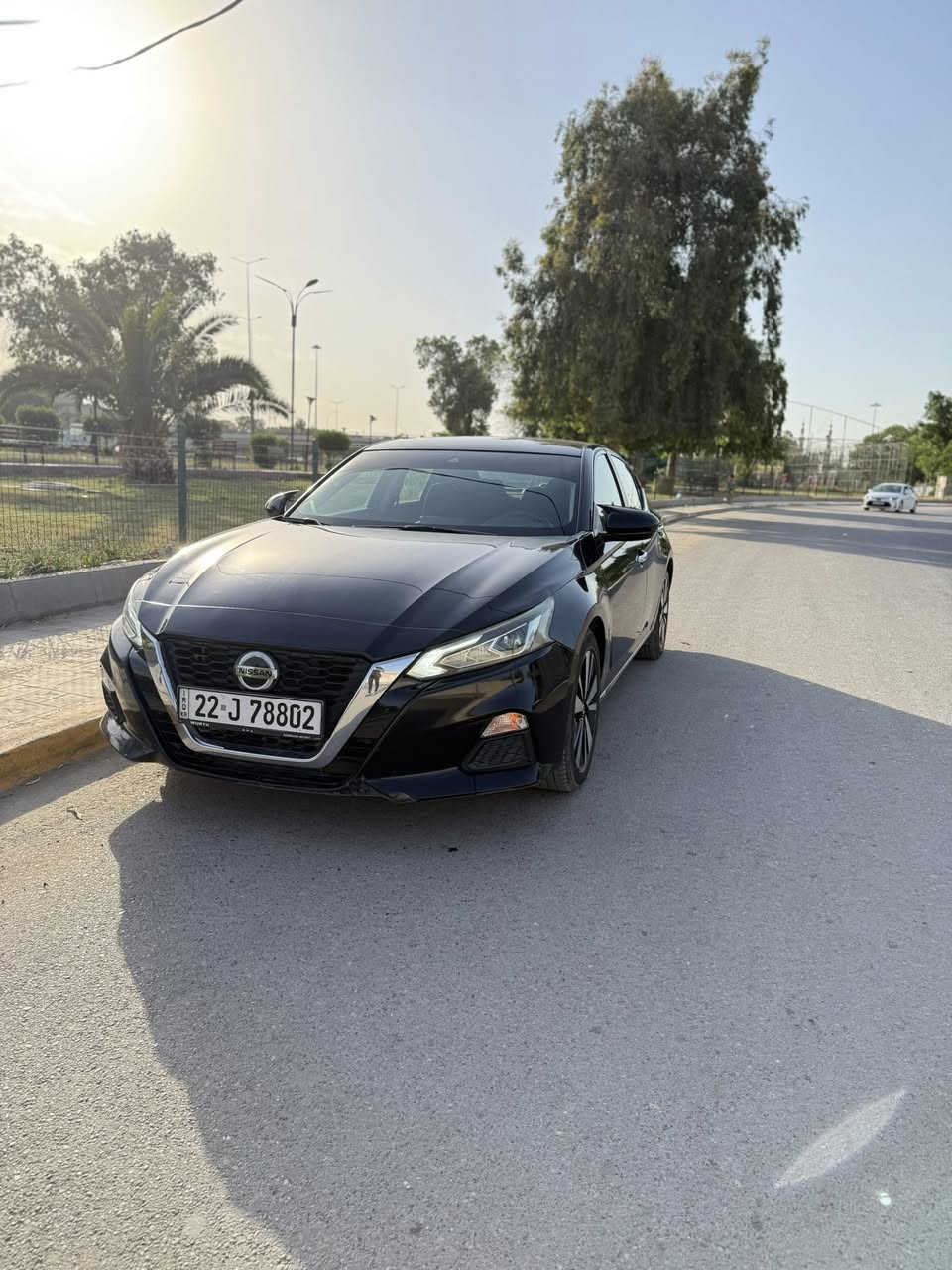 السلام عليكم
Nissan ALTIMA SV 2021 
سيارة نظيفة جدااا حادث خفيف جاملغ فقط .
ماشيه 42 mi 
رقم اربيل بأسمي هزه و سنويه جديده وكاله او تحويل .
دهن امزويل اديرلهه و بانزين كله محسن سياره اسم دوانز مابيهه محافظ عليهه كلش .
السعر نهائي 145 ورقه .
المكان بغداد حي القادسيه ***********
صور حادث ناشرهن و هذه رقم شاصي 
1N4BL4DV7MN391403
