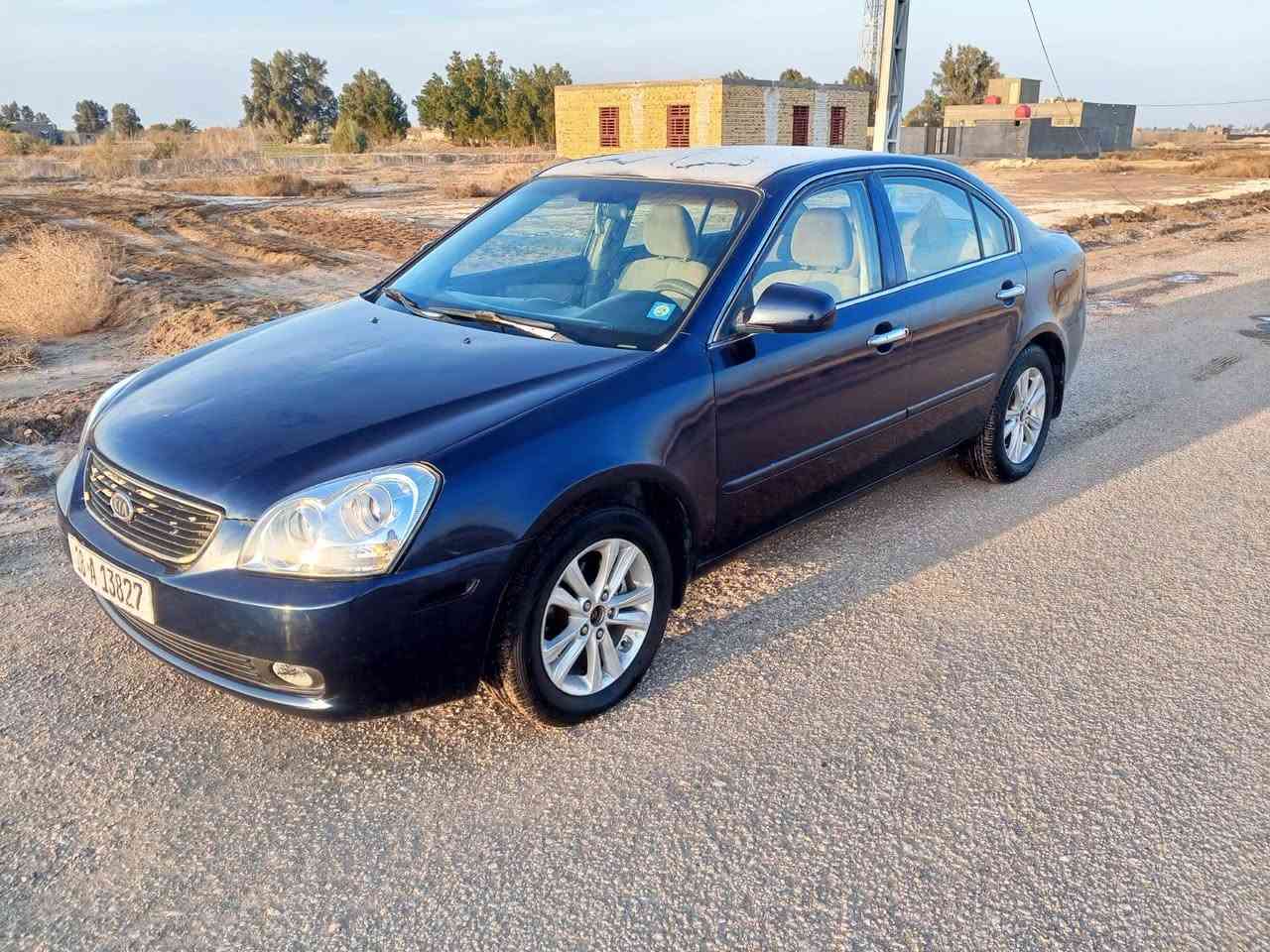 السلام عليكم كيا اوبتيما للبيع  وارد امريكي موديل 2007 محرك 2400 سياره جاهزه من كلشي رقم دولي السنويه لغايه 2031 السعر84وبامجال مكان السياره بابل الشوملي اي استفسار الاتصال على الرقم ***********
