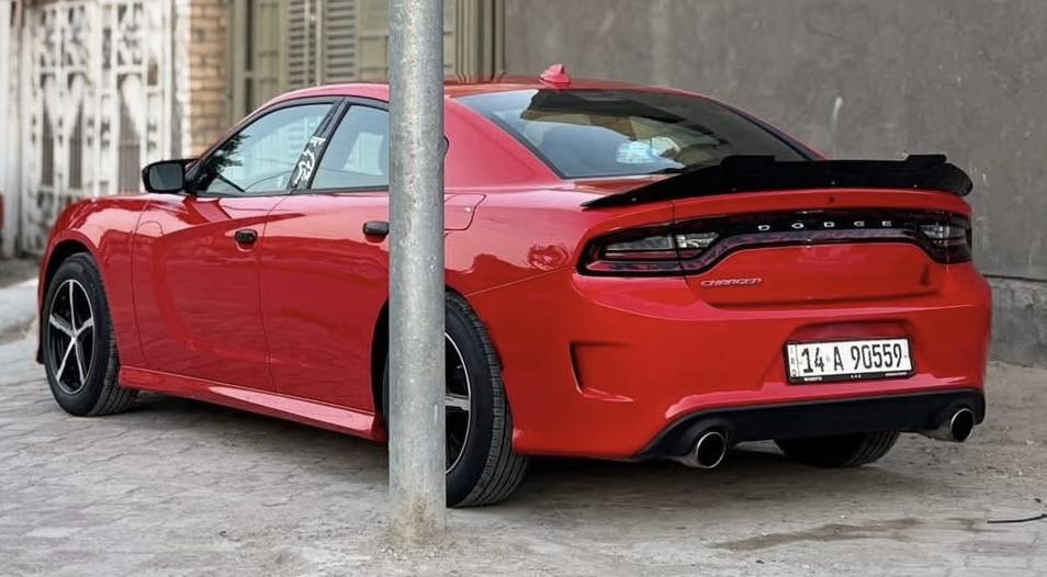 السلام عليكم دوج جارجر للبيع  2017   اصل مكينه  3600  رقم بصره الجديد   ب اسمي قبل شهر مداورهه هزه جديده سنويه ل 29  سياره حلوه ونضيفه حداديه جديده تايرات جدد  تبريد ثلج   والمواصفات والسونار مذكور بصور  مكاني ذي قار مركز  سعرهه  198 ورقه وبيهه مجال  .للاستفسار ***********
