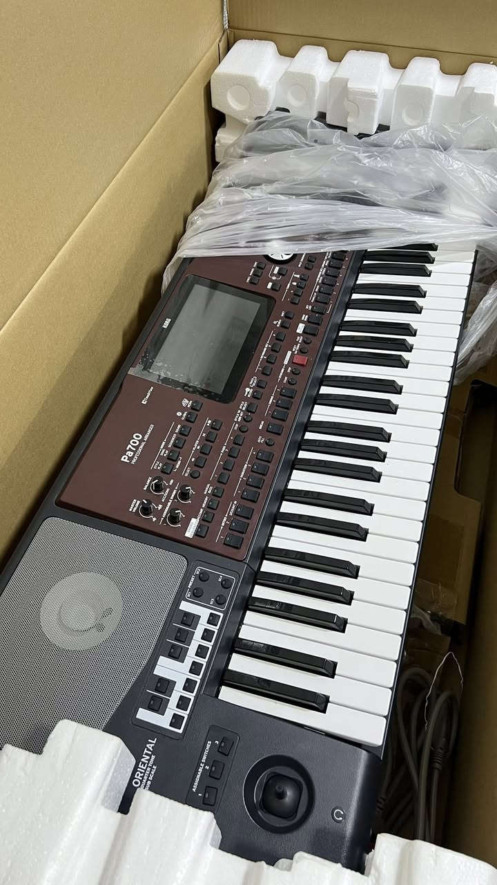 سلام عليكم pa700 للبيع اربيل توصيل موجود واتساب *********** *********** جهاز مستخدم نص ساعة
