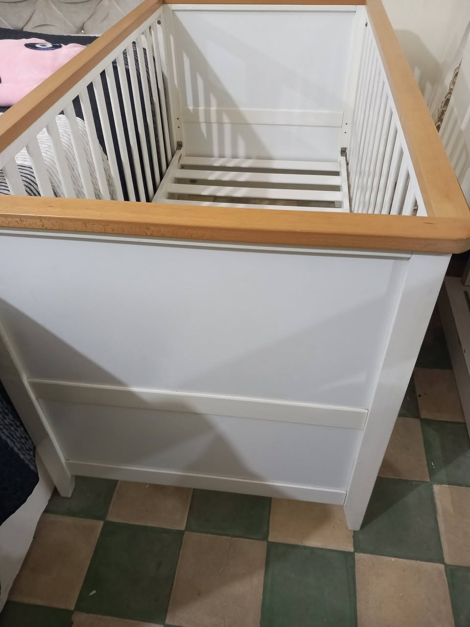 السلام عليكم سرير طفل لحد عمر ٨سنوات ماركة good baby ينفتح من جهة سرير الام اواي جهة ماخذته ب٣٢٥اخو جديد أريده ب١٩٠وحجلة طفل بيه موسيقى وحروف وسكان وألعاب كلش نظيفة ومدينة ب٣٠وكريكوت وكرسي جلوس ثنينهم بعشرة ومكاني بالكاظمية٠


**إذا كنت صاحب هذا الإعلان وتريد حذفه لأي سبب، رجاءا أرسل رسالة إلى الدعم الفني**