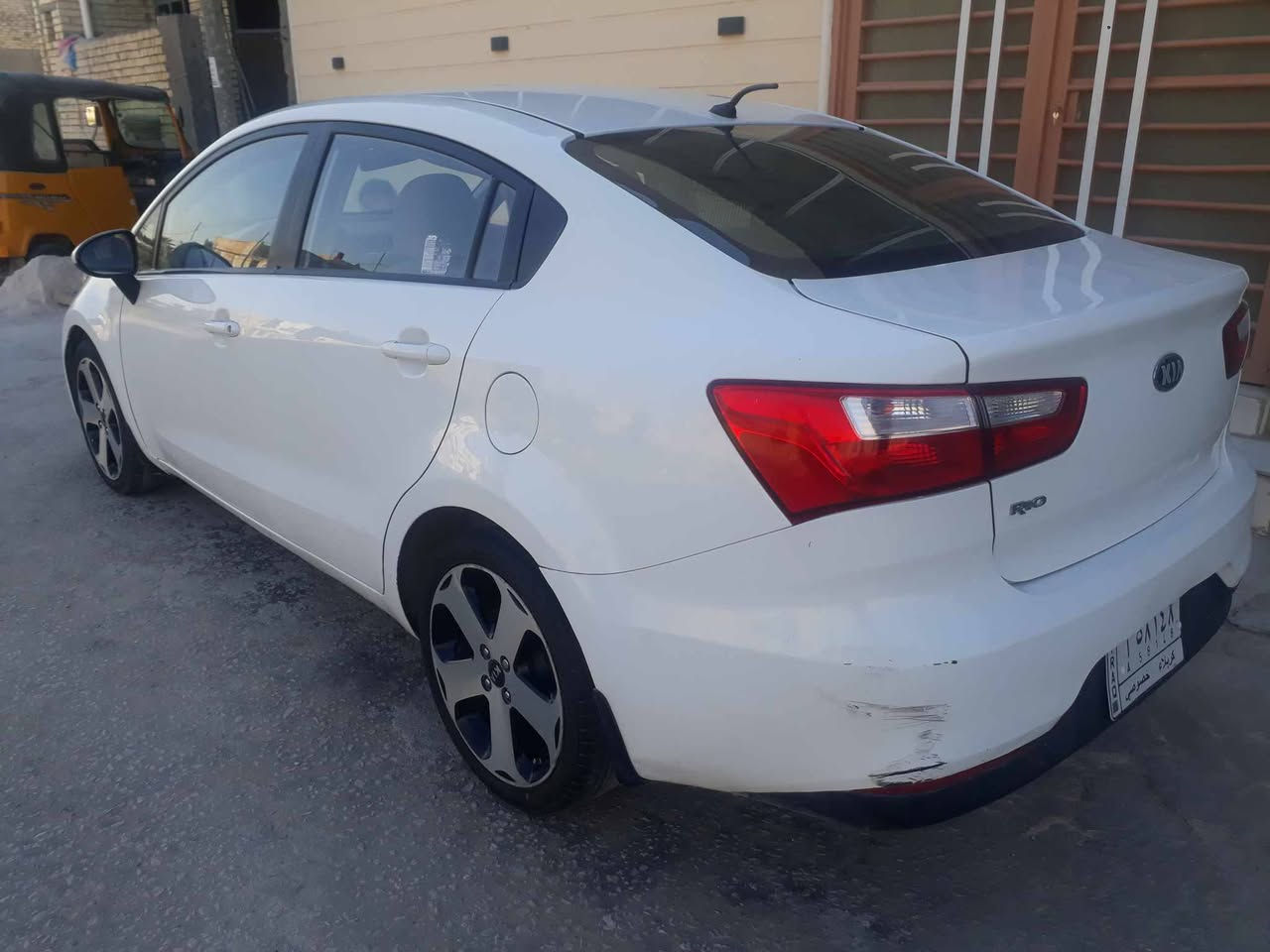 مراوس كيا ريو 2016 لون ابيض رقم كربلاء انگليزي باسمي خليجيه
مكينه 1600 دوش قطرتين 
بيه قطع اعتبرها حزام


**إذا كنت صاحب هذا الإعلان وتريد حذفه لأي سبب، رجاءا أرسل رسالة إلى الدعم الفني**