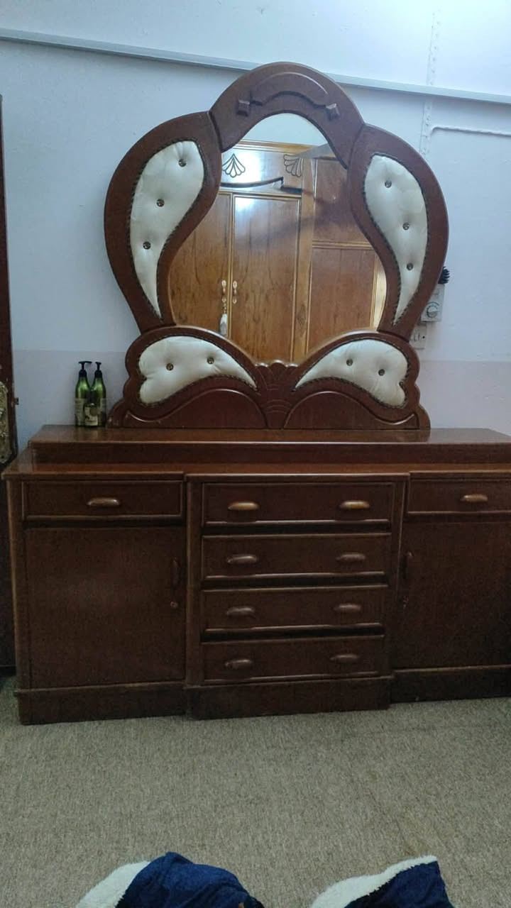 السلام عليكم غرفه عراقي تسكام مابيهه كل ضرر عالفحص
العنوان المهناويه قرب الملعب
قرب مدرسة النرجس


**إذا كنت صاحب هذا الإعلان وتريد حذفه لأي سبب، رجاءا أرسل رسالة إلى الدعم الفني**