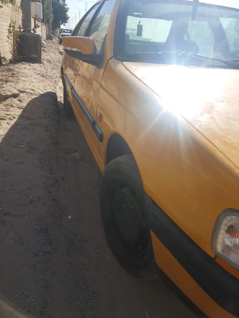 من رخصت مدير كروب
بيجو لميس 405 موديل 10 للبيع 

سياره جاهزه  نواقص صدر و صدر مشتري بس ما شاده 

و نقصه سيد برك و قمجي مشتري ما شاده 

باقي مابي شي  

تبريد ويا سويج شغال 

مكينه كير فرنسي لا تنقيص ولا تبخير خير من الله 

رقم بغداد ما عليه خرمات مروريه 

فقط هيه 600 الف مطلوبه علا مشتري سياره لي 

ياخذه مكاتبه مروري راعيه يريد تحويل 

مكاني بغداد كراده 

سعره 23 قفل و بل عافيه علا ياخذه 

رقمي ***********
