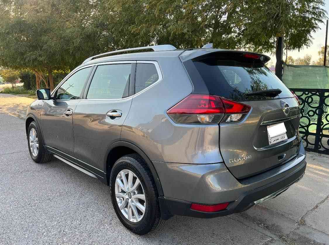 Nissan Rogue
موديل 2018
حجم محرك 2500 سلندر 4 
رقم كركوك مشروع وطني صدر امامي خلفي جديد كهربائيات كل شغال تبريد شغال تخم تاير جديد 
:فول مواصفات
تشغيل عن بعد
ويل كروم حجم 17
لايتات زينون بلادي 
اشاير في المرايا الجانبية
كشنات كهربائي
كشنات تدفئة 
ستيرن تدفئة
كشنات خزن 
تحكمات على الستيرن
تبريد ماوس وقطعتين
شاشه جبيره 5 كاميرات 
نظام الدخول بصمة لفتح وغلق الأبواب
رادار 360 درجة
كاميرا 360 درجة محيطية
صندوق كهربائي فتح وغلق
حساس صندوق شفط
حساسات أمامية وخلفية 

صبغ:. 3 قطع بدون دواخل 
سعر...(126$) وبي مجال قليل

رقم هاتف:.( *********** )
رقم هاتف:.( *********** )
عنوان:.كركوك 📍 كركوك, العراق
