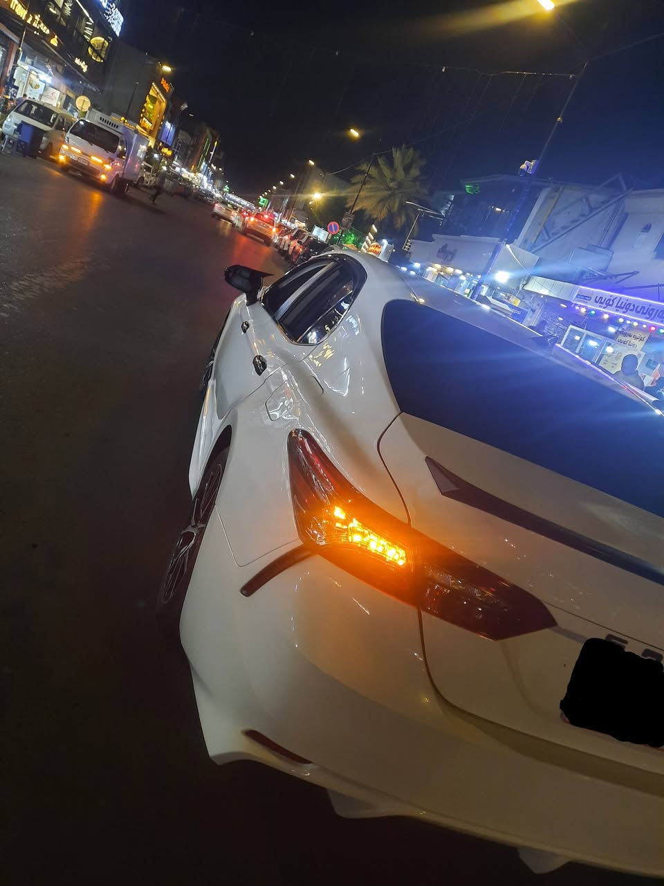 السلام عليكم 
‏
‏كامري SE
‏موديل 20
‏اللون ابيض 
‏گير + محرك مكفول
‏بك لايت محدث XSE
‏الضرر ٣ قطع + تعديل بارد شبر
‏مبدل صدر امامي كامل قبل اسبوع
‏السعر ١٨٠ ورقة 
‏مكان السيارة كركوك 
رقم شمالي
‏للاستفسار اكثر  ***********
‏
