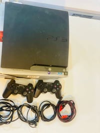 بلي3 نظيف معه جوستك2 لتواصل07806152574