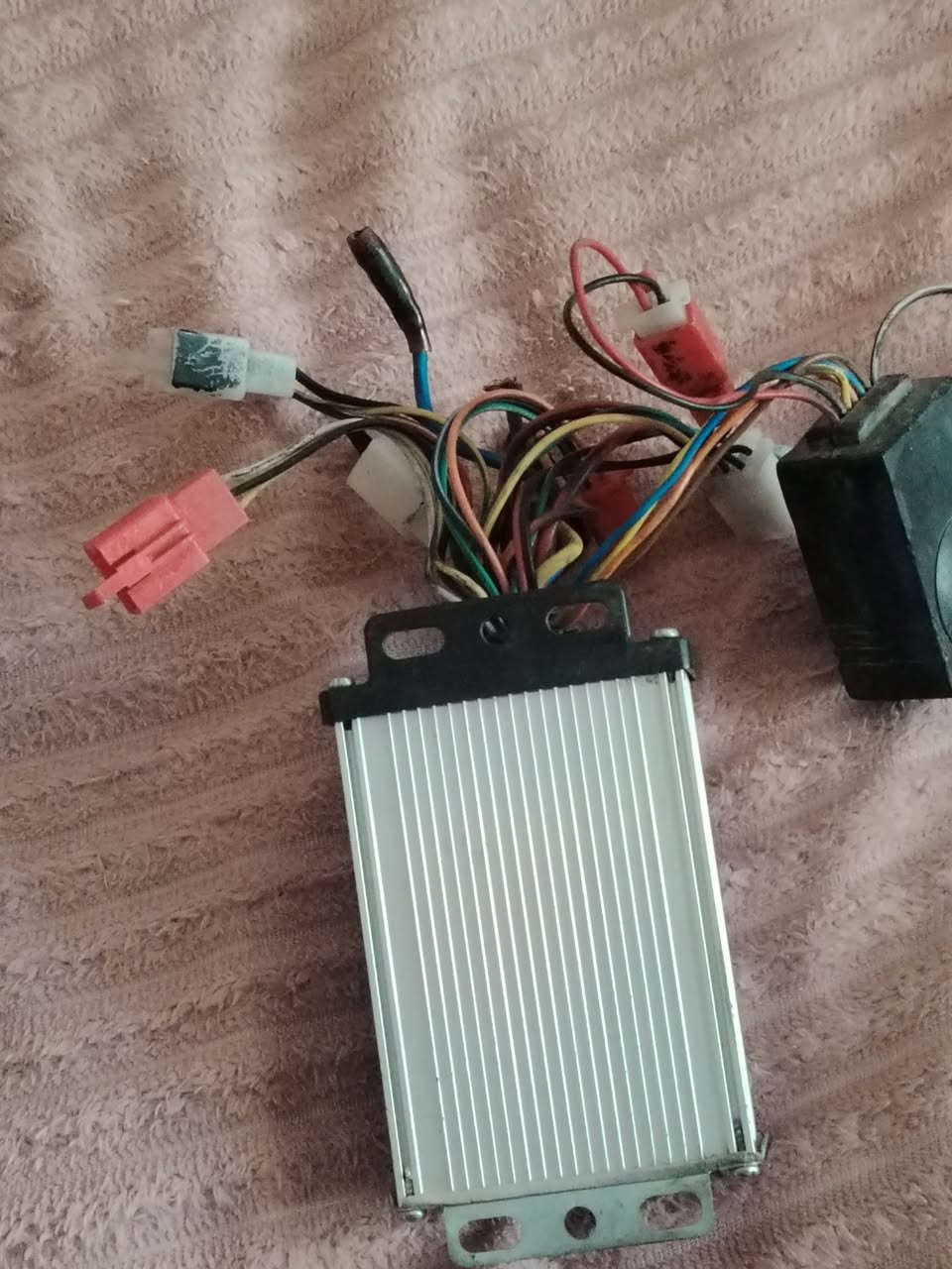 غراض بايسكل شحن للبيع  السعر ٣٠ وبي مجال كركوك حي عدن بيع مستعجل


**إذا كنت صاحب هذا الإعلان وتريد حذفه لأي سبب، رجاءا أرسل رسالة إلى الدعم الفني**