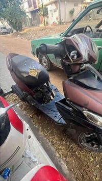 دراجه ماكس AS ياباني مكينه مكفوله بس كفرات مكسوره وموجوده الكفرات ونقص...