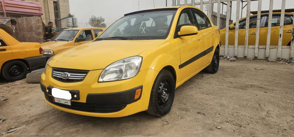 سلام عليكم ريو للبيع موديل ٢٠٠٦ تكسي فول اوتو جاهزه مكينه(1600) مكينه وكير حداديه جاهزه رقم مثنى موجوده بديوانيه السعر ٦٧ وبيهه مجال ما متواجد على الفيس ***********
