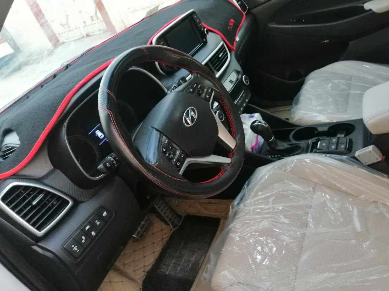توسان 2019 بغداد لون ابيض مشروع وطني باسمي
فول مواصفات 
وارد أمريكي حادث بنيد و دعامية الأمامية فقط
محرك 2400
سيارة توب بلاك
بصمة+ بصمة ابواب  مع بصمة احتياط ثانية
رادار امامي خلفي
بانوراما فتحتين+مرأة داخلية ليلة نهارية مع انضمة امان
تبريد قطعتين ثلج
شاشة كامرة خلفية دوارة
تحديد مسار + نقطة عمياء
 نظام اوتوهولد
هاند بريك كهرباء دگمة
بلوتوث اواكس مداخل usp+ اريل نفگيشن+ شحن لاسلكي
تحكم ستيرن كامل 
گروز مثبت سرعة
جنطة كهرباء مع حساسات خلفية + مقاعد كهرباء جلد تدفئة و تبريد
لايتات (لد) نهاري مع لايتات زنون+ كشافات ارضية
نظام دفع رباعي أو ثنائي فورويل
نظام سبورت + نورمال مع نظام انزلاق
تخم تاير جديد
ارضيات تفصال لكل السيارة نوعية جيدة
نظام سستم سماعات انفنتي
المكان الرمادي 
السعر 170 و بيها مجال   
*********** 
سبب البيع هو احتياج فلوس عملية
