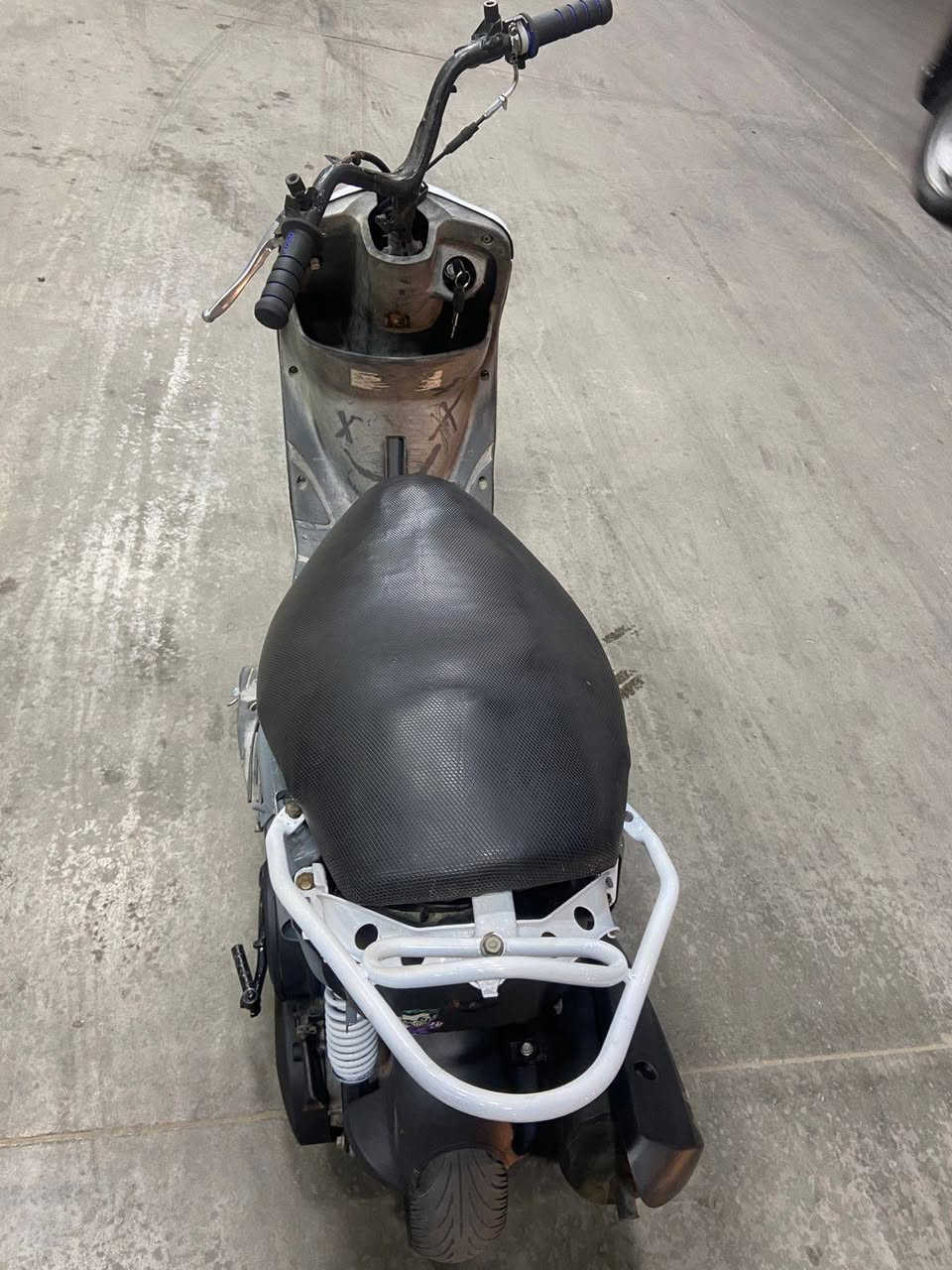 سلام عليكم  دراجة ماكس منغولي سلف وا هندر نقصه بس شخاطة دراجة شلة او معدل  الله شهد مكاني بغداد الشعب  السعر 350وابيه  مجال بصيط رقمي ***********متواجد واتساب
