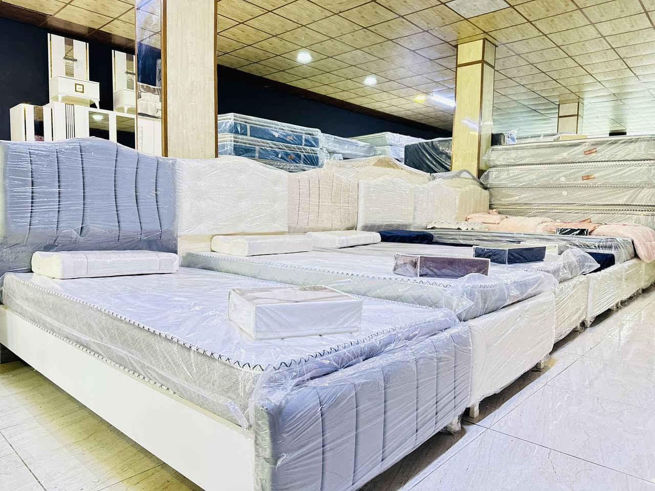 ‎سیسەمی یەک نەفەری نرخی تەنها 115💸  هەزار بە
‎دۆشەکەوە🛏️
‎سیسەمی دوو نەفەره نرخی تەنها 300 💸هەزار🛏️ بە دۆشەکەوە
‎
‎باشترین جۆری سیسەمان بۆ هێناون بە جوانترین دیزاین 
‎
‎ زەمانی 6 ساڵ⏳ 
‎
‎هەر رەنگ و نەخشێکت بوێ بەردەستە
‎
‎گەیاندنمان هەیە بۆ هەموو شارێک🚛  
‎
‎ناونیشان: چوارقوڕنە نزیک باخچەی سێ گۆشە رێگای سەرەکی رانیە بۆ حاجیاوا 
‎بۆ داوە کردن پێوەندی بکەن بەم ژەمارانە»»»
‎پێشانگای کۆموڵ
‎***********☎️
