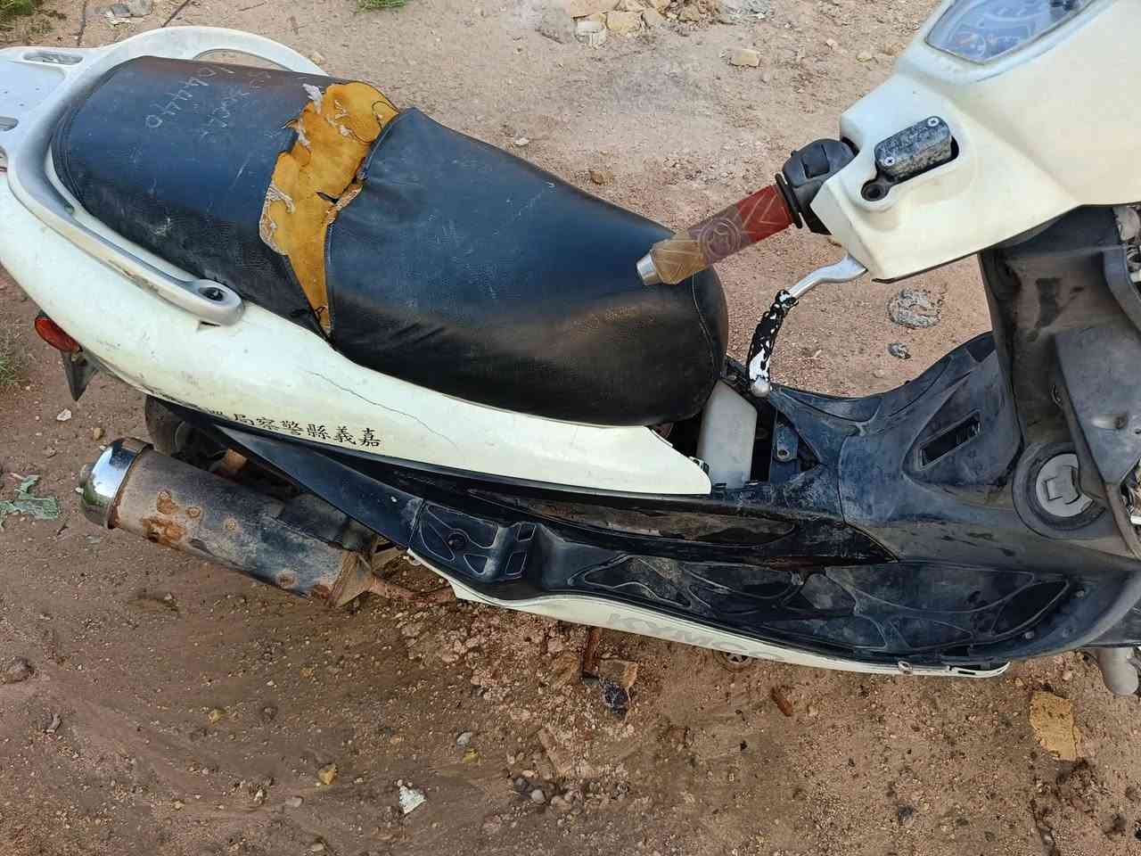 سلام عليكم ورحمة الله وبركاته
دراجة كامكو بوليسي للبيع شغالة نقص كابريتة فقط
حلة بابل 
تواصل واستفسار على رقم ***********
