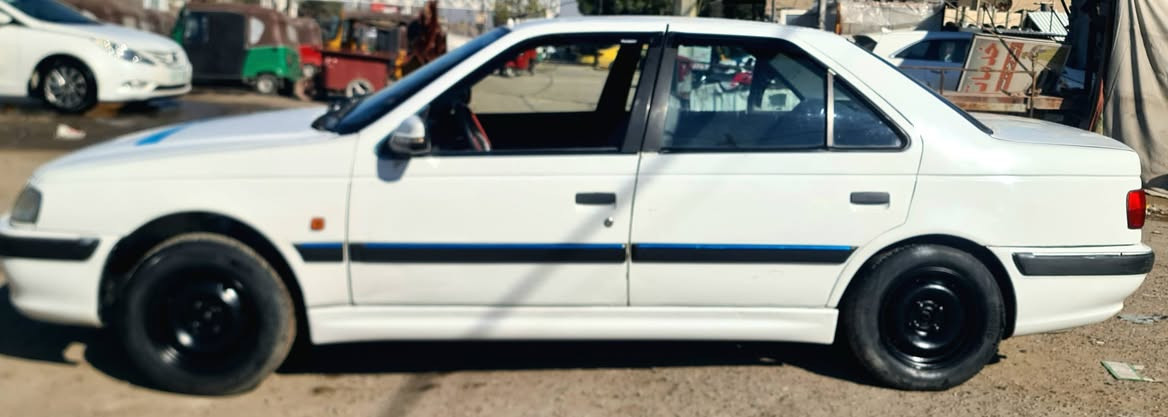 السلام عليكم بيجو بارص موديل ٢٠١٢ رقم بغداد سياره جاهزه وكامله السعر ٣٨ الاتصال على الرقم ***********
