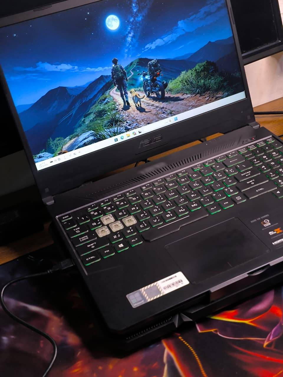 بكرت شاشة RTX 2060 القوية Asus TUF الجهاز بنضافه عاليه كلش وسعر🔥
بكرت شاشة RTX 2060 القوية Asus TUF الجهاز بنضافه عاليه كلش
للبيع – لابتوب ASUS TUF Gaming FX505DV
ملحقات أصلية – حالة ممتازة
المواصفات:
المعالج: AMD Ryzen 5 3550H – أداء ممتاز للألعاب والمونتاج
كرت الشاشة: NVIDIA GeForce RTX 2060 – 6GB GDDR6
الرام: 16GB DDR4 – مثالي للألعاب الثقيلة وبرامج التصميم
التخزين: 512GB SSD NVMe – سرعة عالية في تحميل الألعاب والبرامج
الشاشة: 15.6 إنش  Full HD 1080p – 120Hz – 
النظام: Windows 11 مفعل
الكيبورد: إضاءة خلفية RGB جذابة
التبريد: نظام تبريد مزدوج يحافظ على الأداء حتى مع الألعاب الثقيلة
سعرها بس 775 الف مكاني بغداد 
تواصل واتساب فقط ***********
