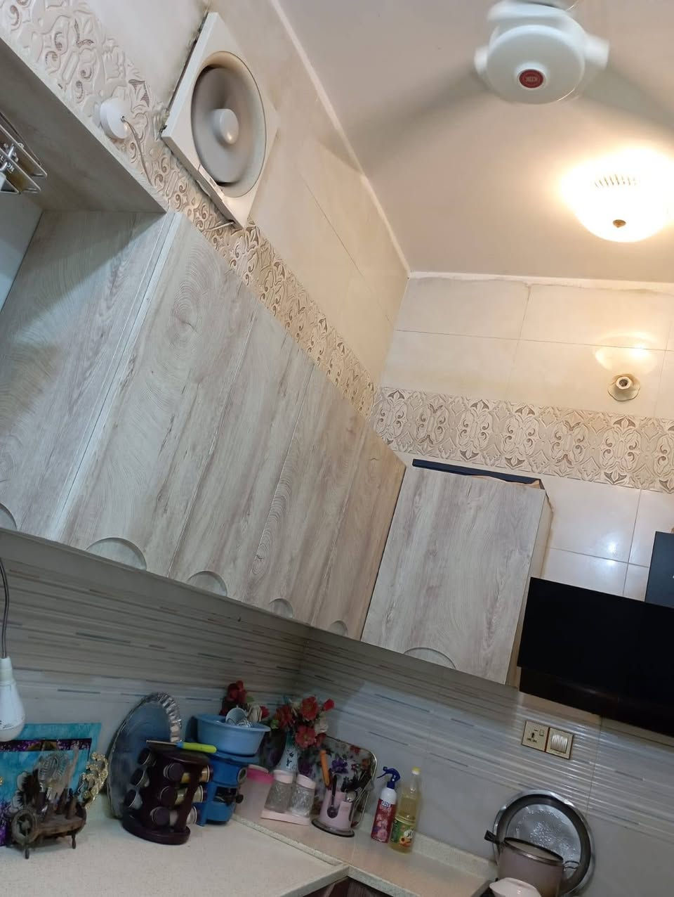 السلام عليكم
دار حديث للبيع 
المساحه 100 مربع 10*10 ركن
حله محيزم قرب مدرسة زهور بابل 
للاستفسار الاتصال على الرقم ***********
