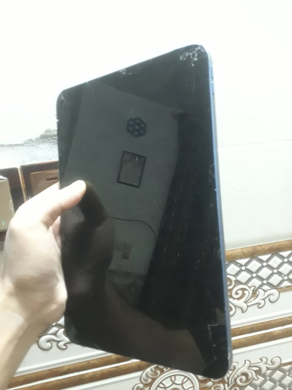 السلام عليكم ايباد للبيع اسمة جي تاب باد 11 الايباد  كلة شغال بس يحتاجلة تبديل الشاشة الذاكرتة 128 ويشغل بوبجي 60 فريم الجهاز نظيف كلة شغال السعر 95 آلاف وبي مجال قليل ليشتري يجيني خاص يخابرني علية رقمي يخابرني علية الواتساب هاذا رقمي 👇👇👇👇👇👇👇
مكاني بغداد حي ور منطقة سمهة حي الكوفة 

***********
