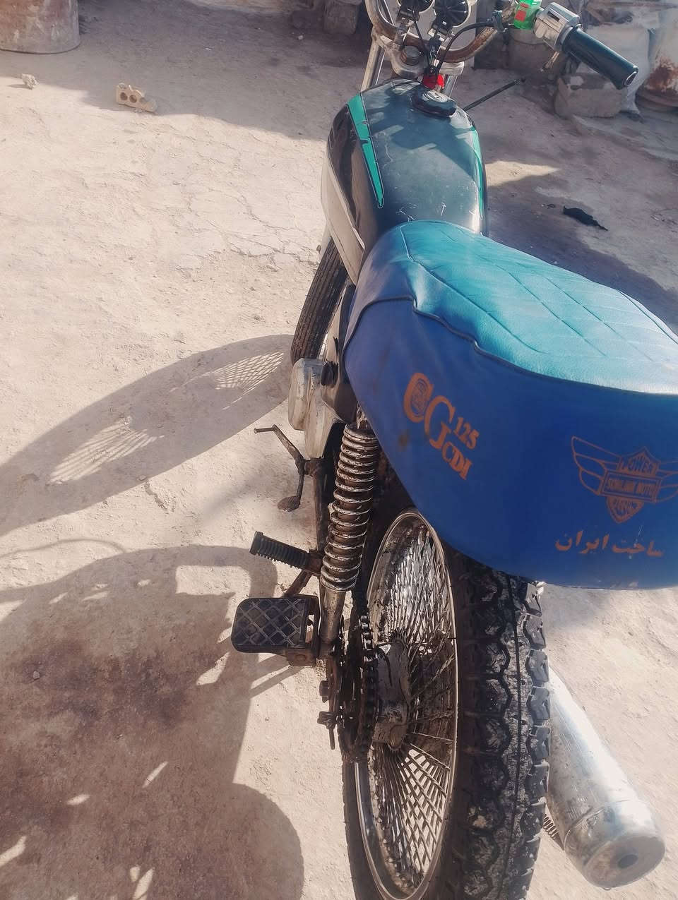 سلام عليكم شباب دراجه تايكر بس شاصي نامه موديل 2018كلك مكفوله من صرقه محرك نضيف سعر200وبيه مجال مكاني الشوملي ارقم ***********
