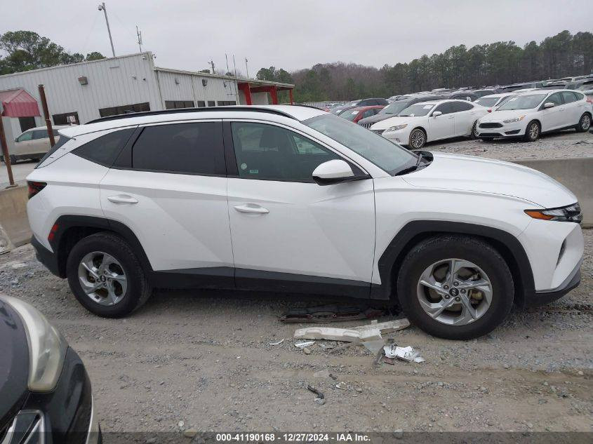 السلام عليكم اخوان سياره هونداي توسان امريكي حادثه بسيط جدن سياره كلش حلوه او جديده نضيفه الي يدور نضيف 
مكانه سعره 200
قفل او ماكو توسان 2024 بهيج سعر 
تواصل عل رقمي ***********
