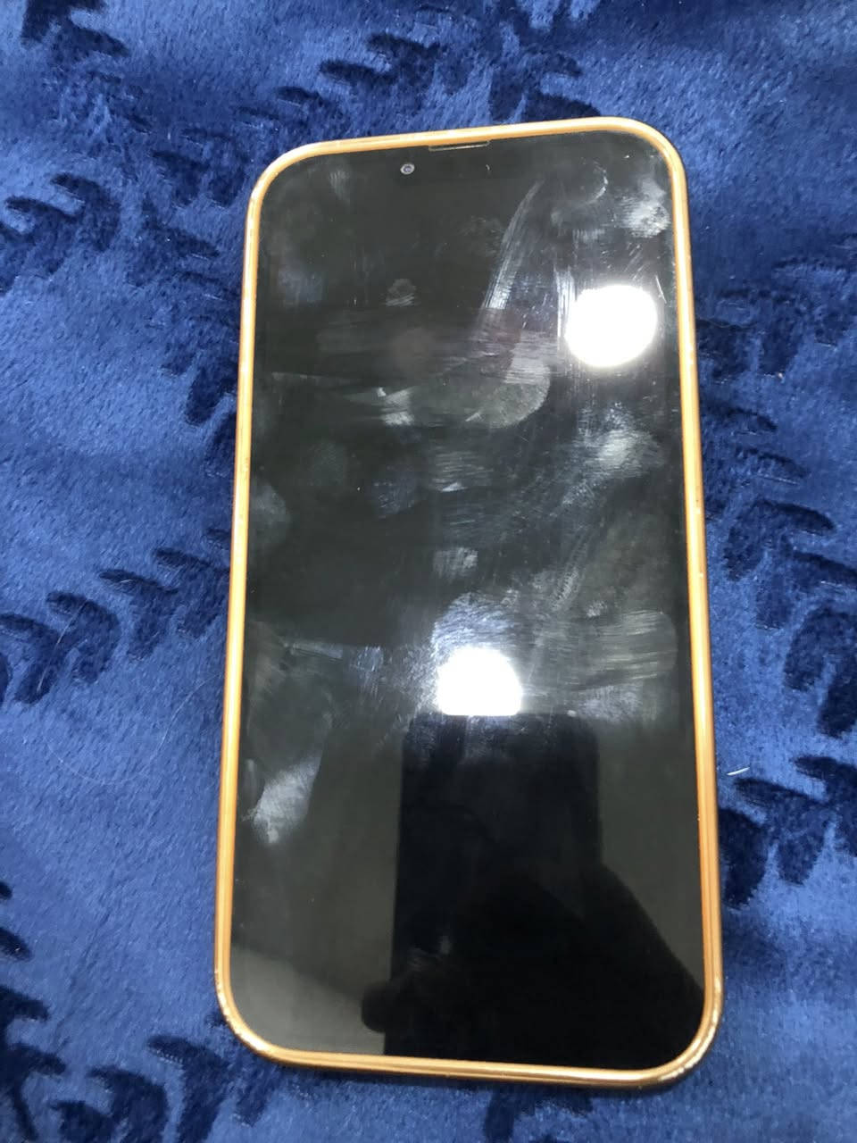 ايفون ١٣ برو ماكس شاشه وظهر مبدل بطاريه ٨٤ بلادي ***********
